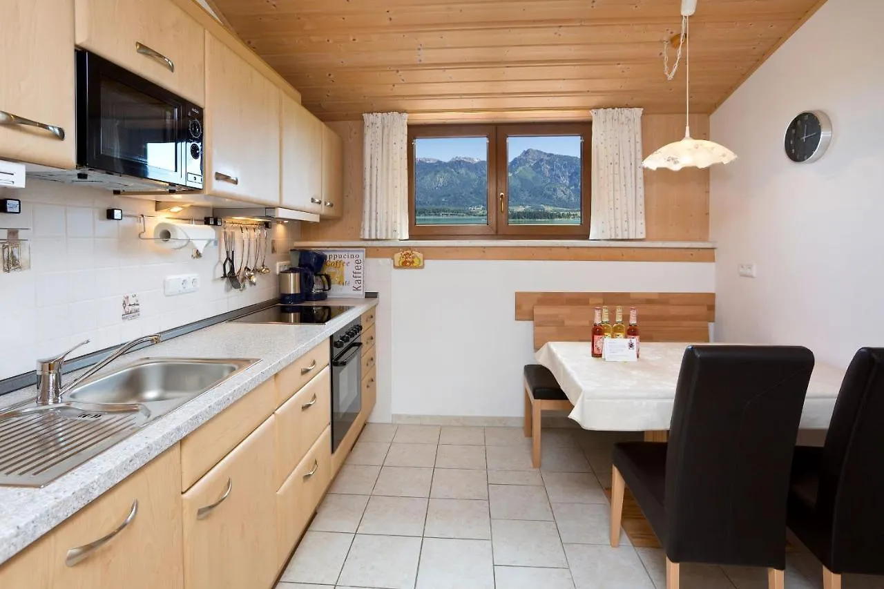 Salenberghof Ferienwohnung Bergsee Rieden am Forggensee 0*,  Niemcy